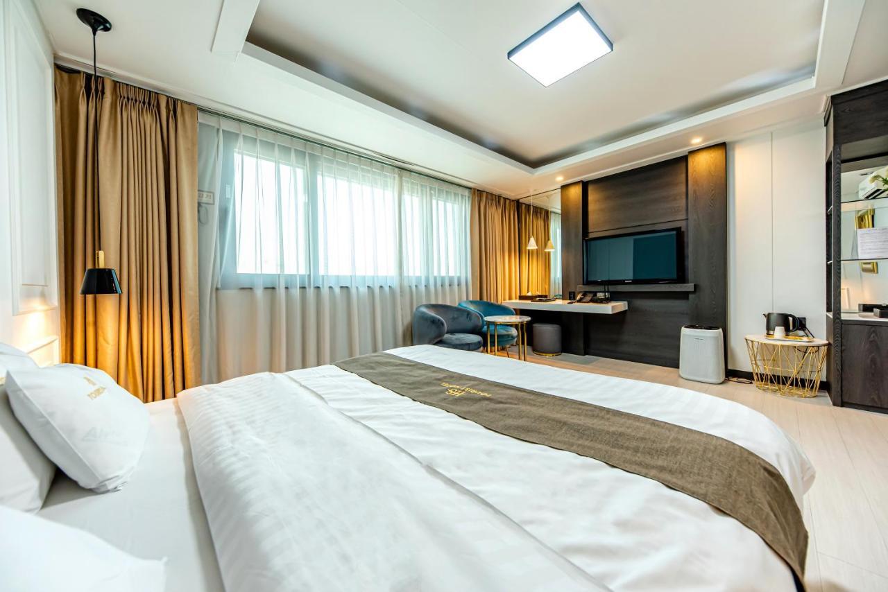 Hs Tourist Hotel Yeosu Ngoại thất bức ảnh