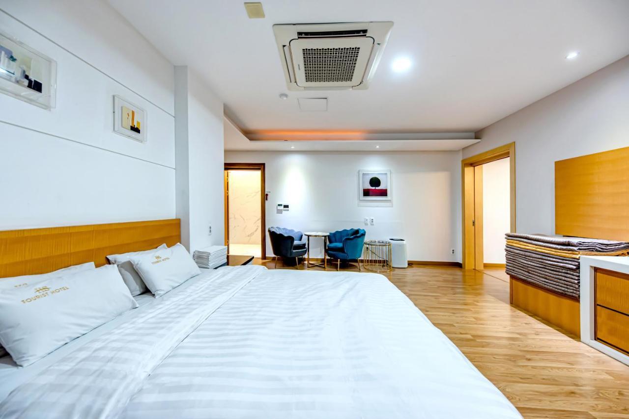 Hs Tourist Hotel Yeosu Ngoại thất bức ảnh